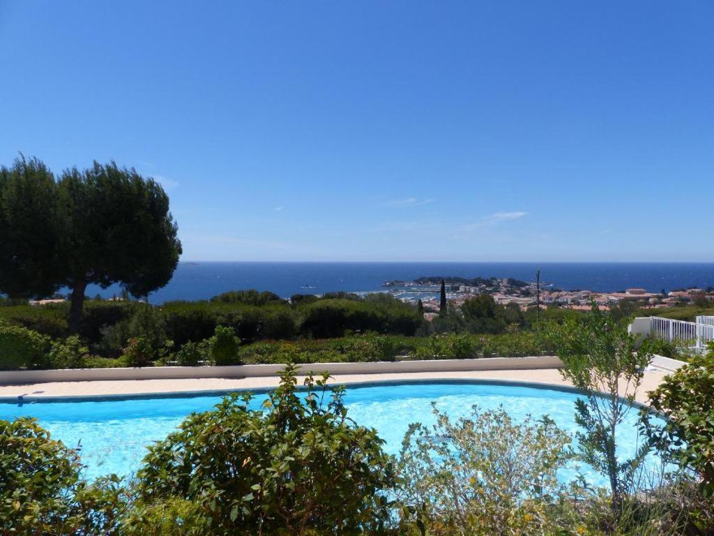 Vue Mer Panoramique Et Piscine Bandol Luaran gambar